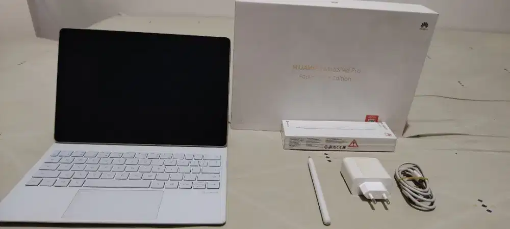 Jual Huawei Matepad Pro 12.2 2025 12/512 Gold + Keyboard + Pencil ori
