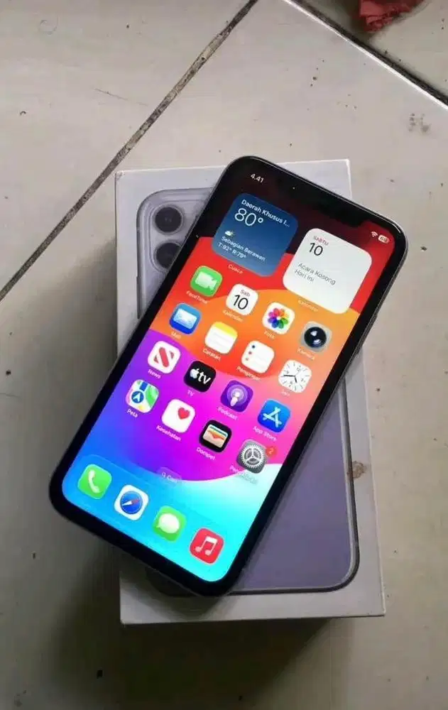 IPHONE 11 inter 64gb