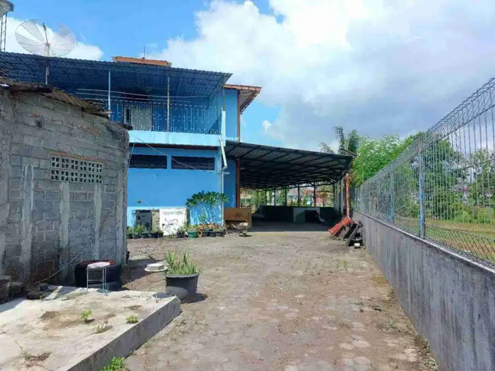 Jual Cepat Tanah Plus Gedung Gudang Kokoh Tepi Jalan Besar Kalasan