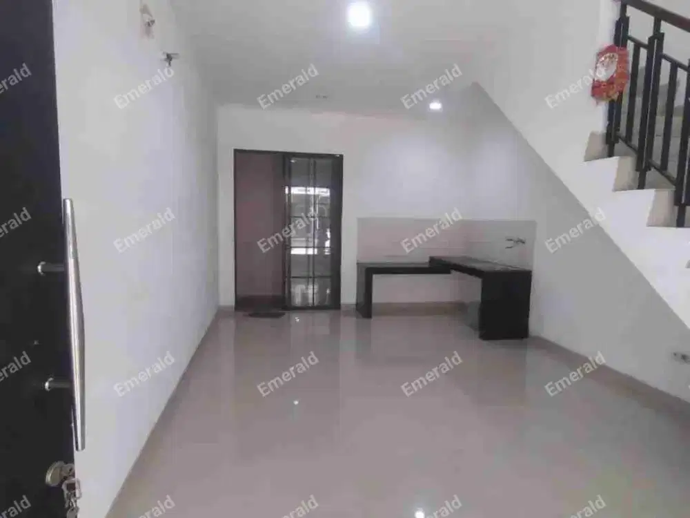 Rumah Minimalis Green Lake City Siap Huni