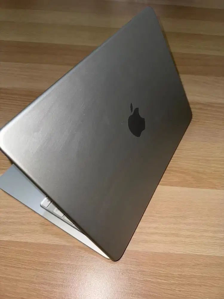 MACBOOK NEO 8/256 gb  GARANSI TECPROTEC IBOX
