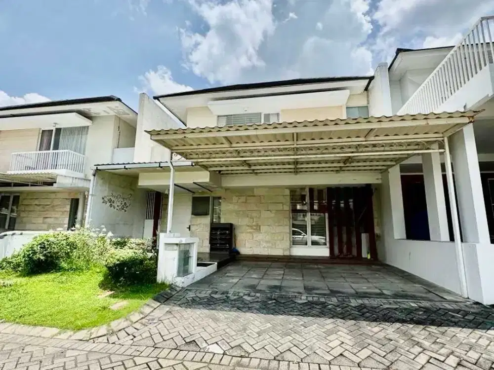DISEWAKAN RUMAH GREENWICH ROYAL RESIDENCE 2LT SEMI FURNISH WIYUNG