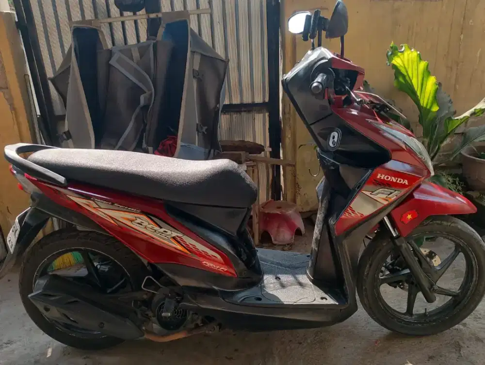 Jual Honda Beat 2014 Merah