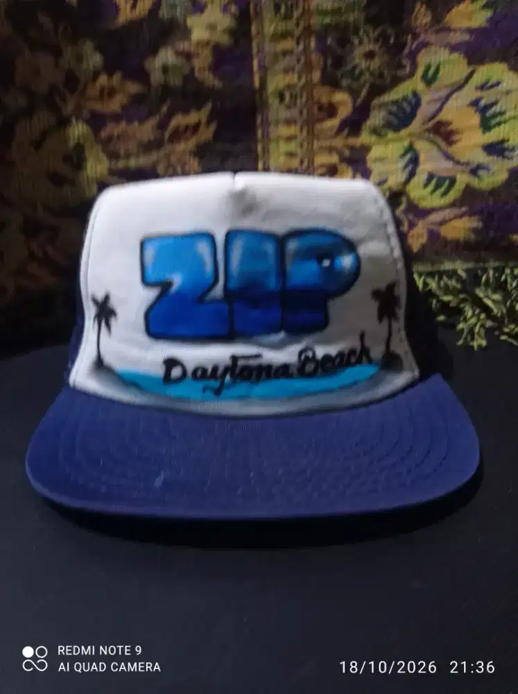 Topi vintage sansun