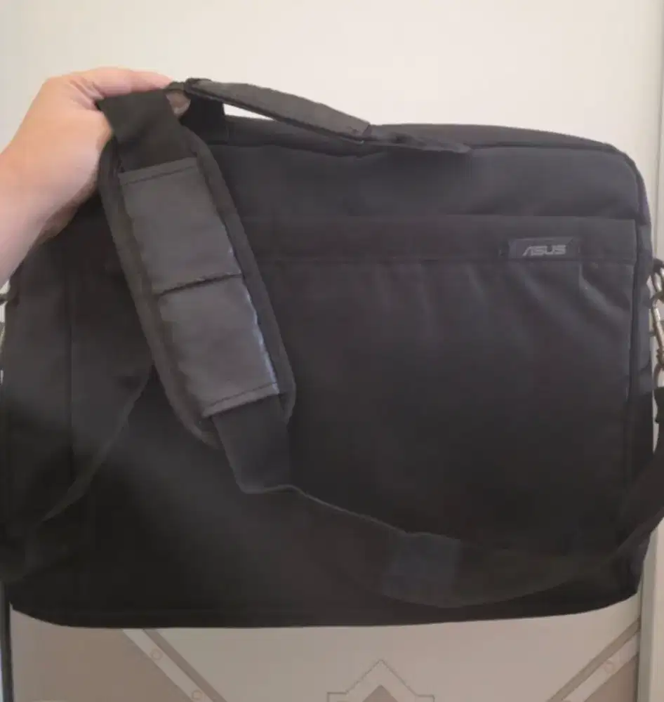 Paket dua tas laptop Asus dan tas laptop merk byon