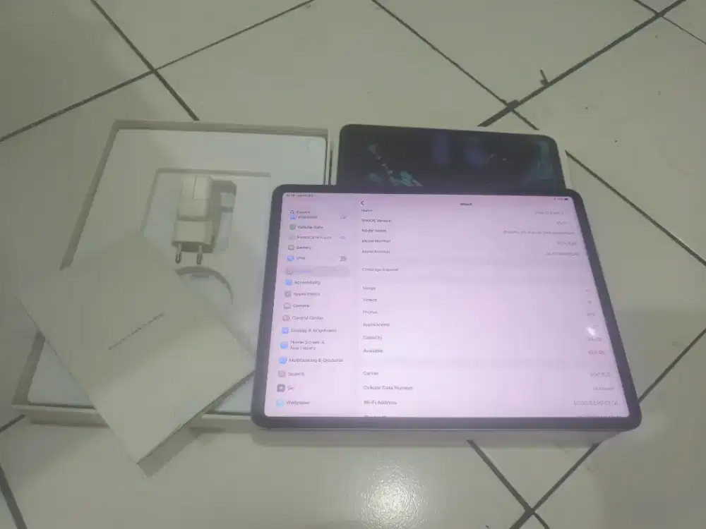 Ipad Pro 12.9 gen 3 64gb wifi cell