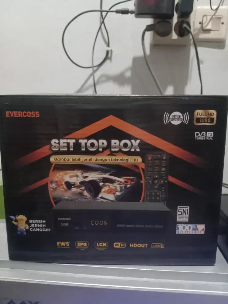 STB baru Evercoss