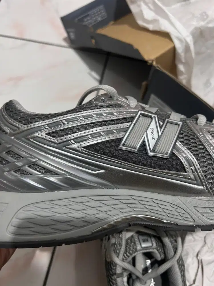 NEW BALANCE 1906R grey metallic Size 45/ 29 cm