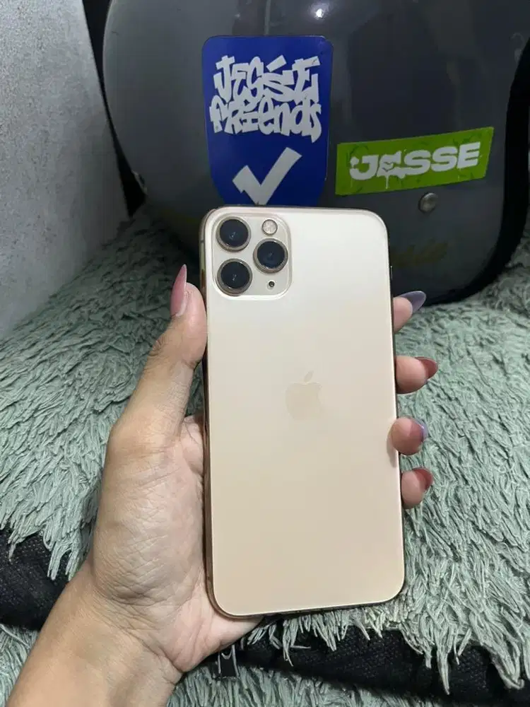 11 pro 64gb gold
