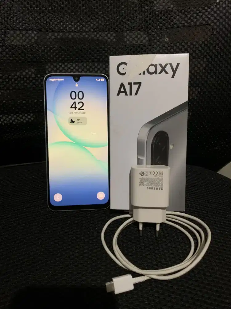 Samsung A17 4G 8/128 Fullset