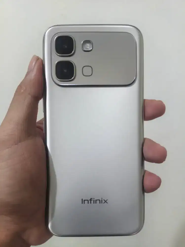 Infinix Note Edge 8/256 Like New !!