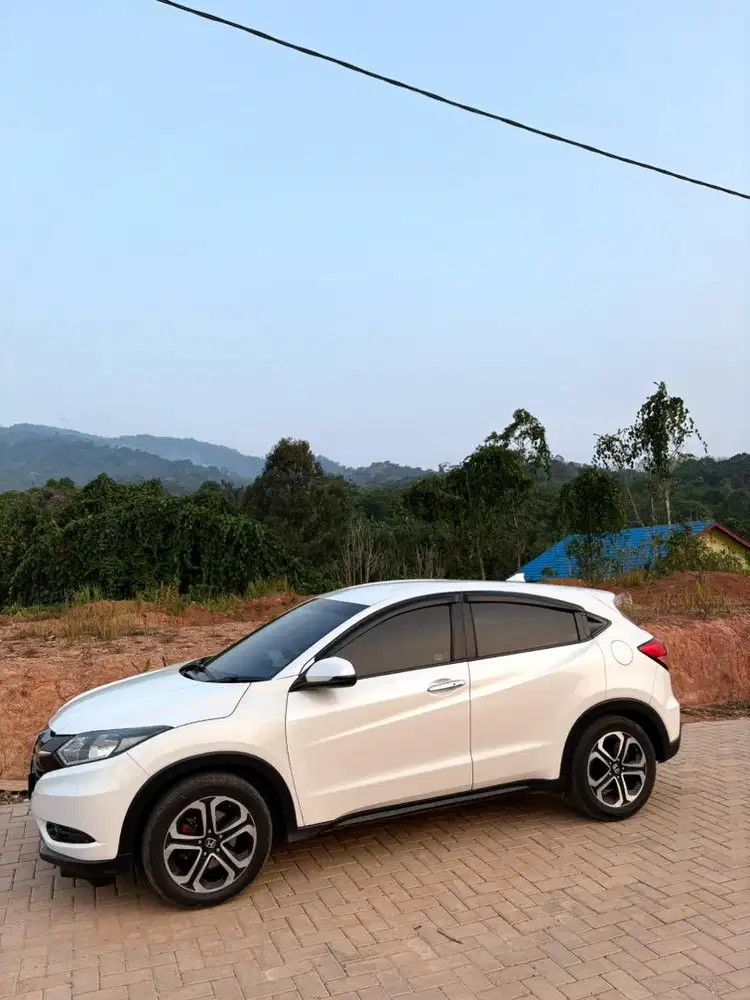 CASH !! Honda HRV E Cvt 2016 Banjarmasin Kotabaru Kalimantan Selatan