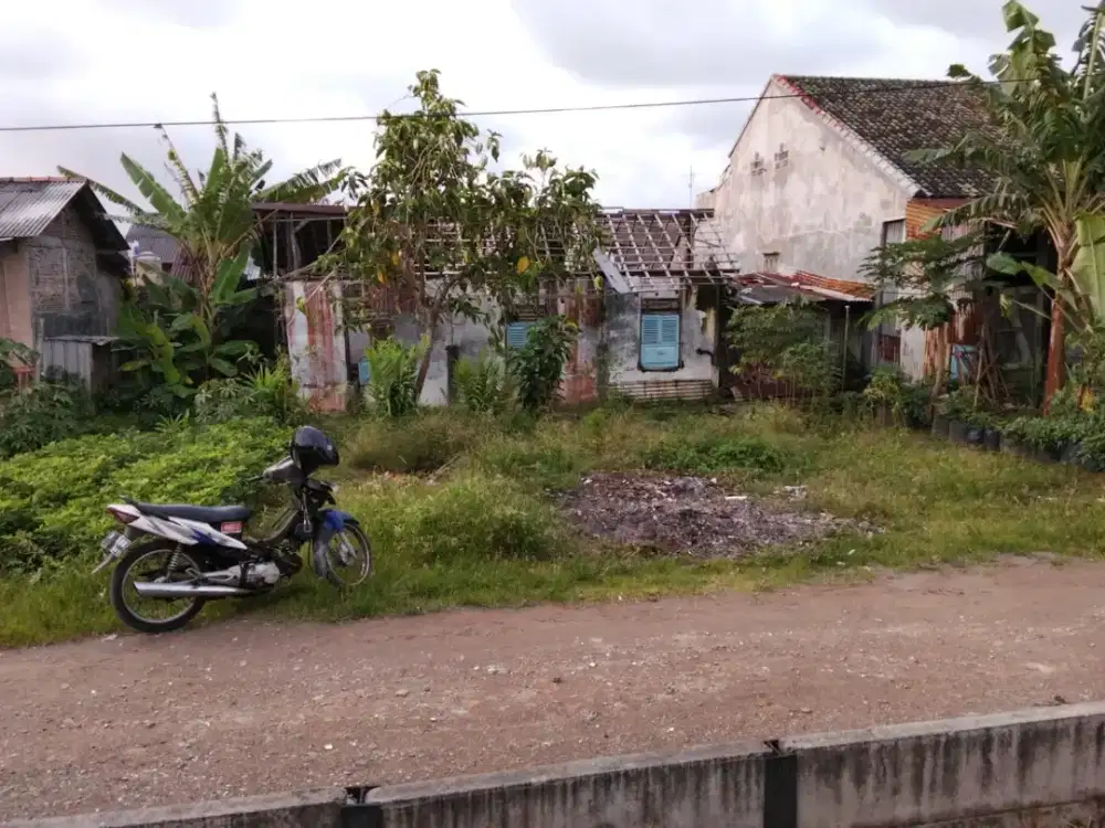 DIJUAL TANAH LUAS 180m2