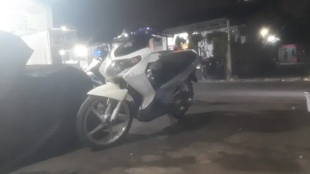 motor bahan apa adanya
