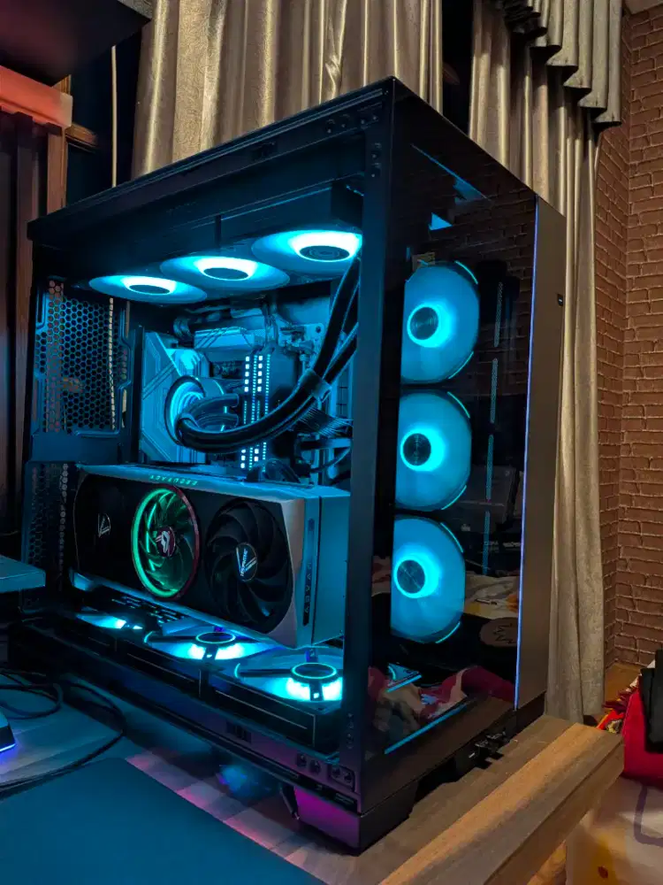 pc gaming/editing/AI Ryzen 7 9800x3d rtx 4080 fullspec