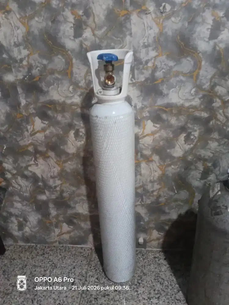 Botol oxigen bekas