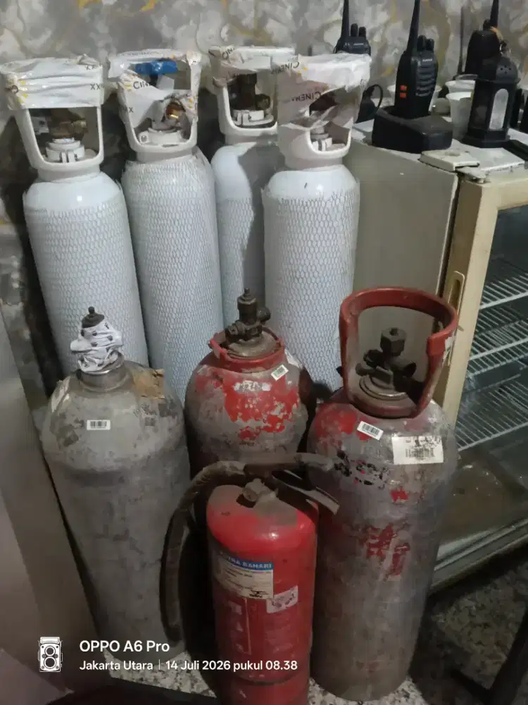 Botol oxigen bekas