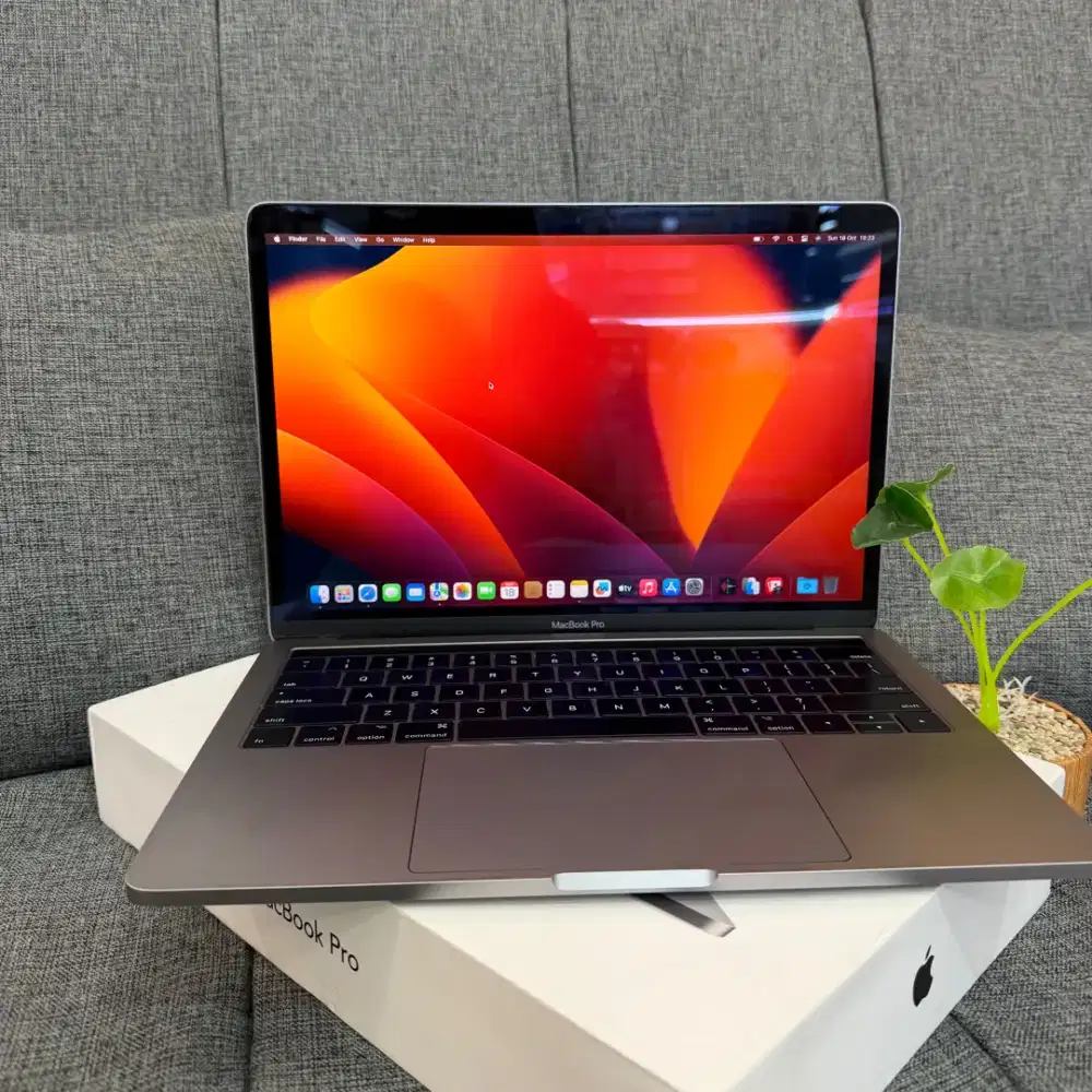 MACBOOK PRO 2017 TOUCHBAR 8/256GB