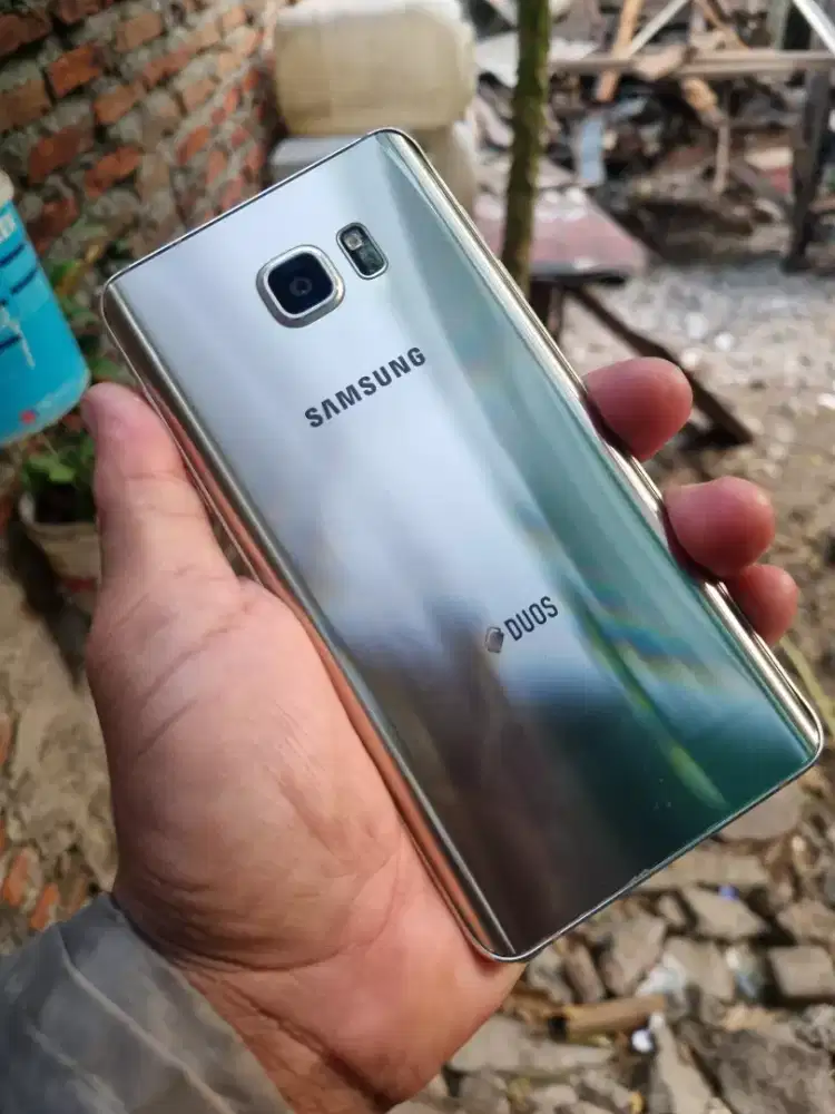 Samsung note 5 lcd bisa diecer