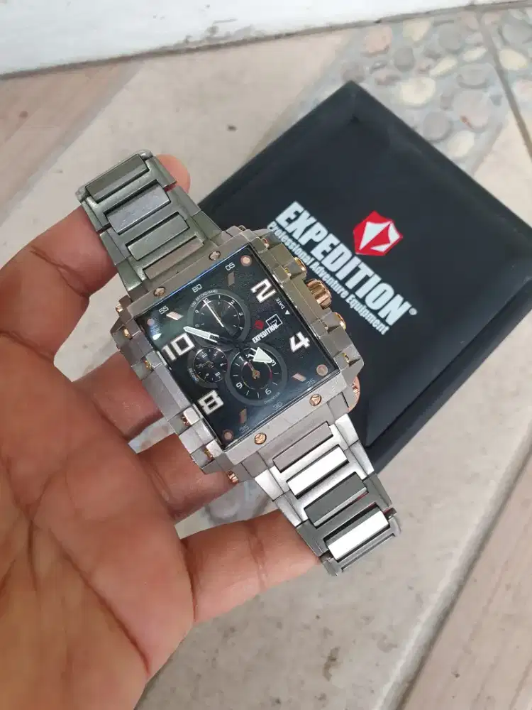 Jam tangan expedition 6757 BAHAN TITANIUM bukan yg biasa