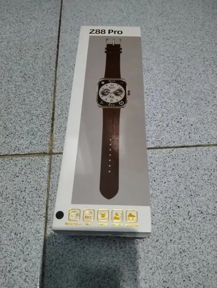 Smartwatch Z88 Pro layar lengkung amoled varian hitam