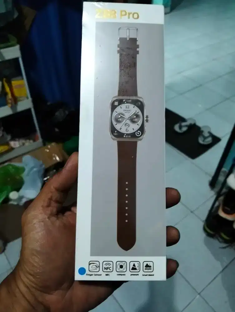 Smartwatch Z88 Pro, layar lengkung, amoled varian biru
