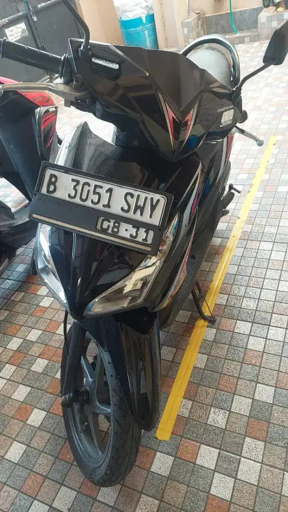 Dijual honda vario th 2016