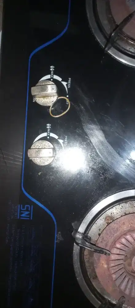 Kompor gas kaca merk suggo
