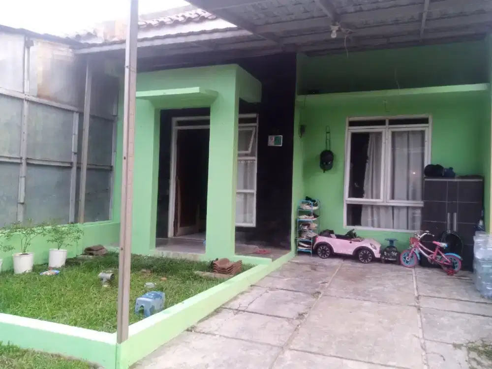 Rumah dijual Rp 550jt (cash) Rp 350jt (over kredit)