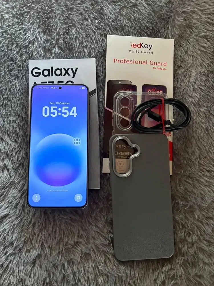 Samsung Galaxy A57 12/256Gb Grey Garansi Juli 2027