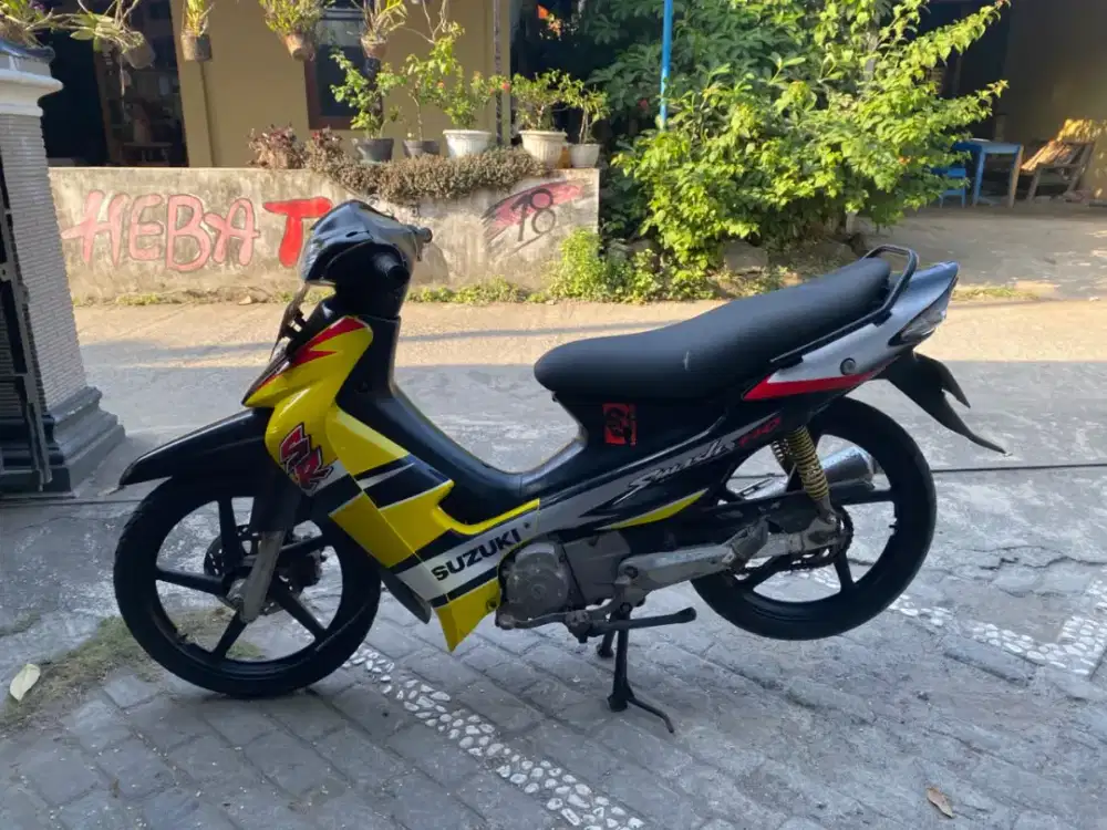 Suzuki smash SR THN 2005 plat AB Bantul