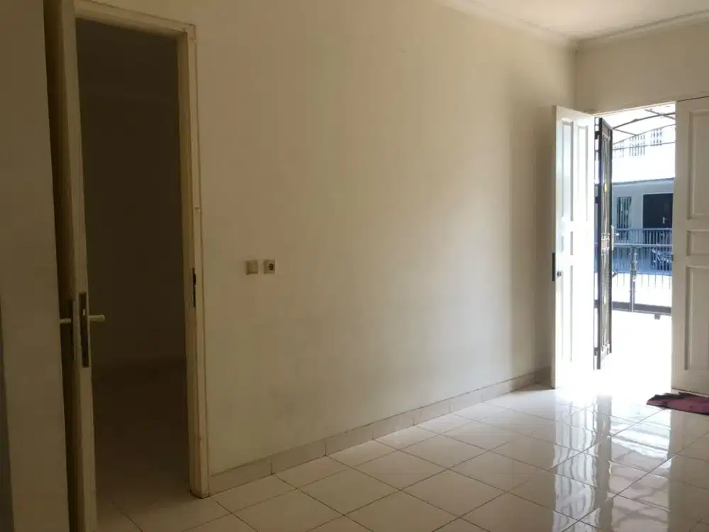 Dijual Cepat Rumah Kelapa Gading Minimalis Modern 2 Lantai Bebas Banjir
