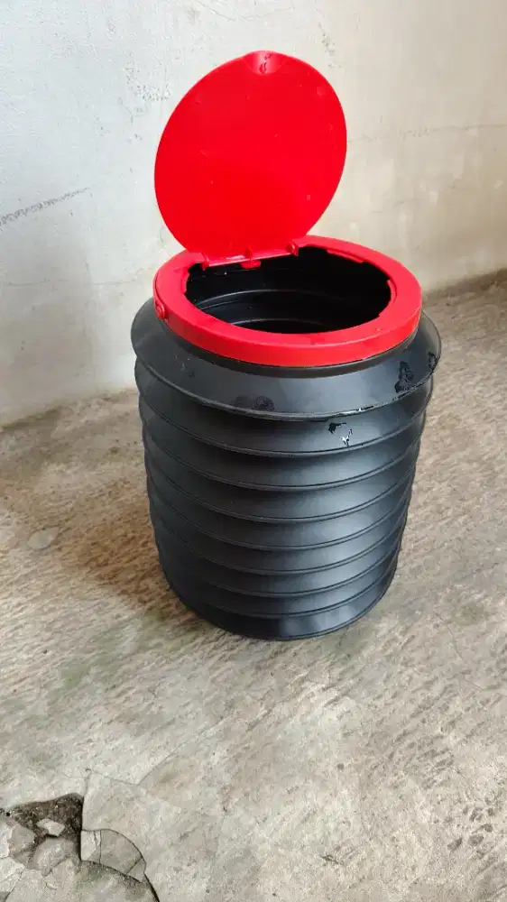 Tempat Sampah mobil portabel