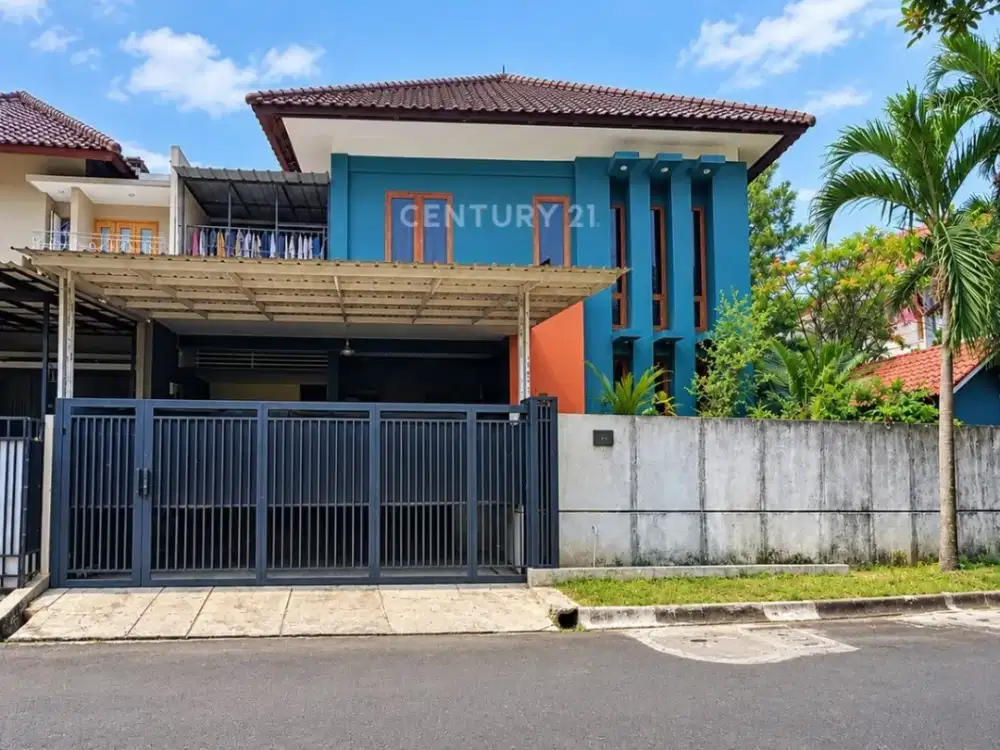 Dijual Rumah Hoek Gaya Kontemporer Asri & Nyaman Di Pondok Indah Kebayoran Lama Jaksel