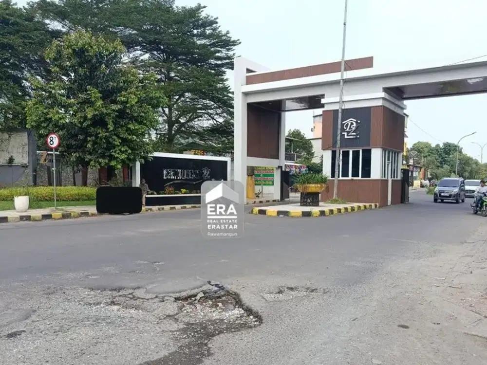 Ruko luas 210 m2 di jalan utama komplek Dukuh Zamrud Bekasi