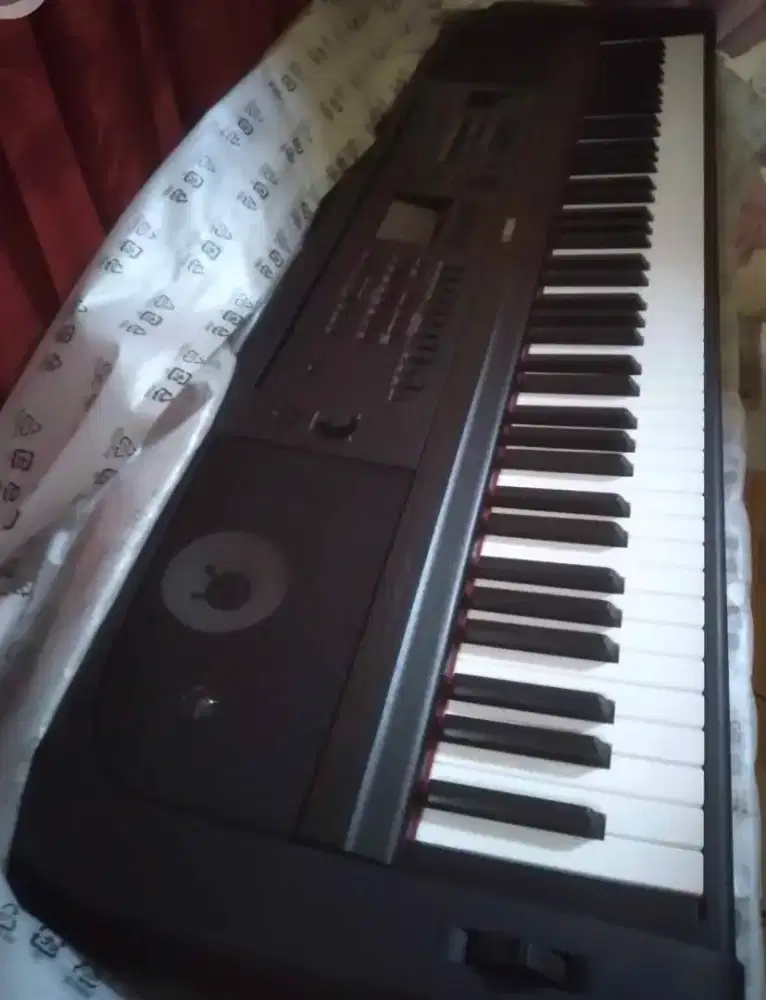 YAMAHA DGX670 istimewa