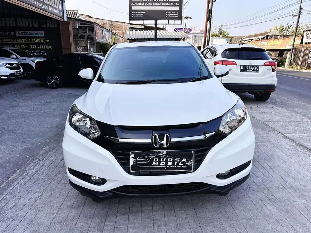 HONDA HR-V 2017 Matic Putih