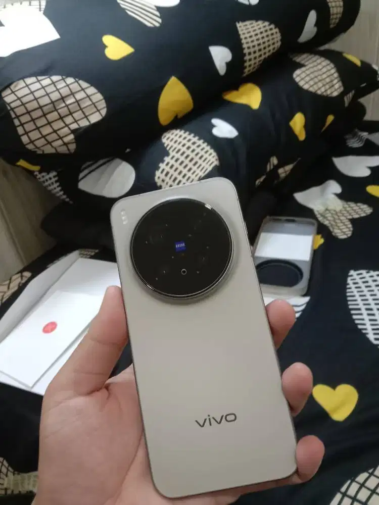 VIVO X300 Pro Mulus - LIke New, gak ada minus, garansi panjang 2027