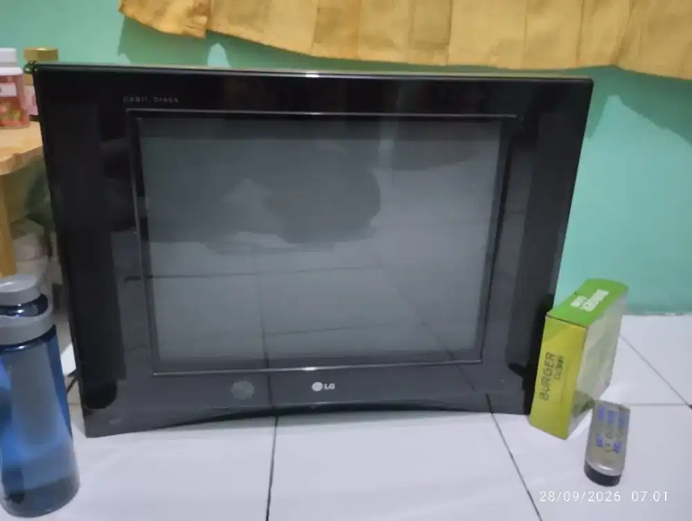 Tv LG PEARL BLACK 21INCH + STB