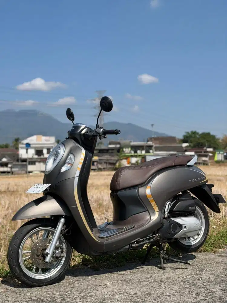 Scoopy Prestige 2021 Keyless Istimewa