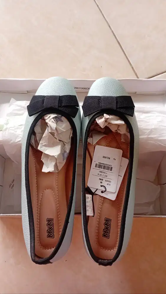 Dijual flat shoes wanita