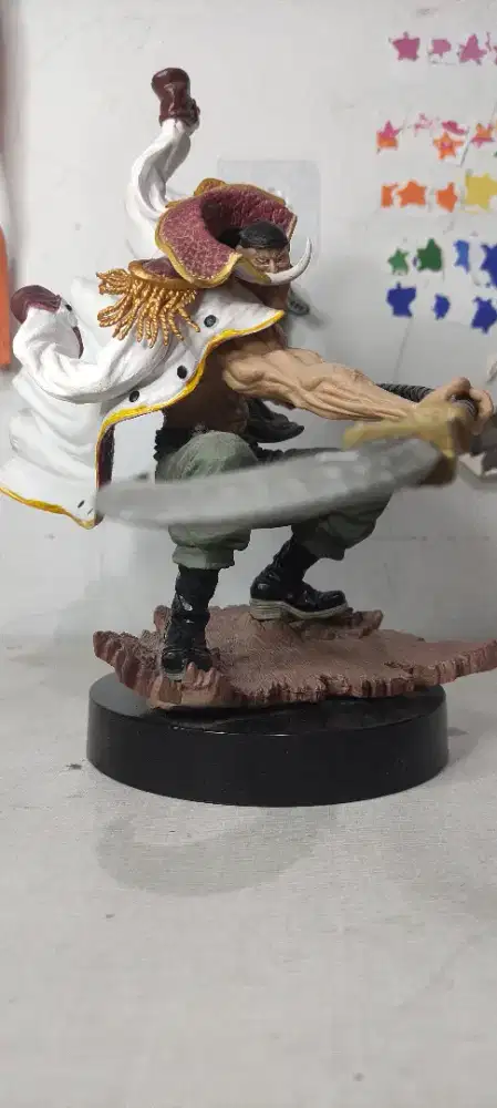 Action Figure white beard One piece