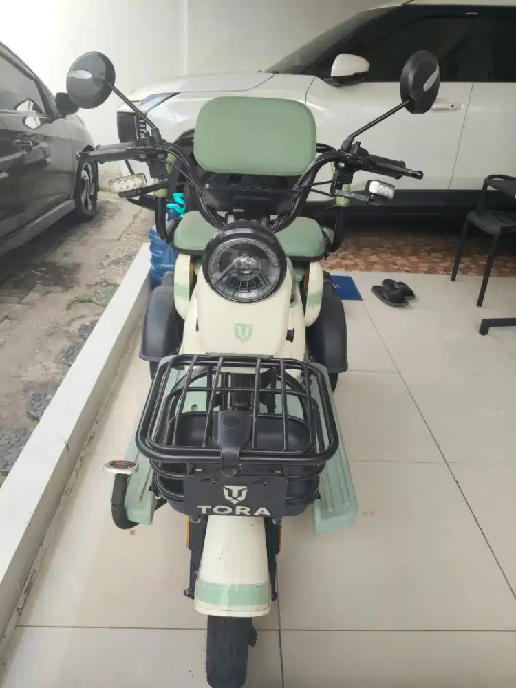 Dijual cepat sepeda listrik merk tora sanji