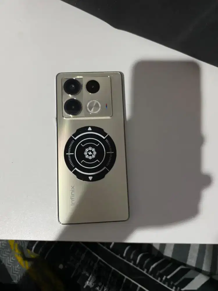 INFINIX NOTE 40BMW 8+8/256GB