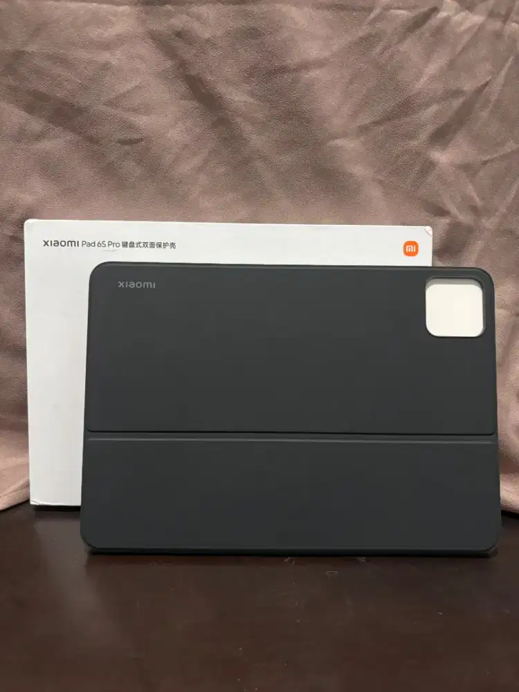 Keyboard Original Xiaomi Pad 6s Pro 12.4
Versi SLIM no Mousetrack