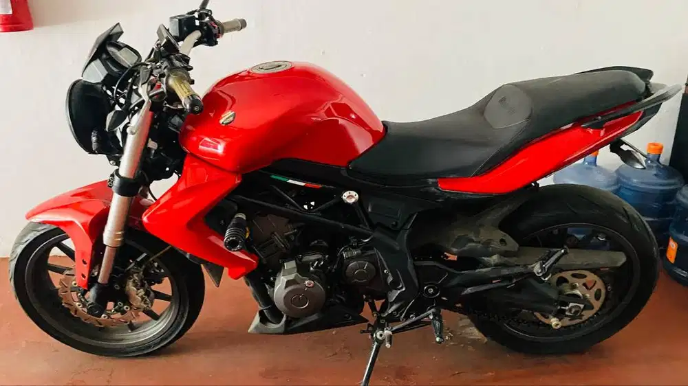 Dijual Benelli TnT 250