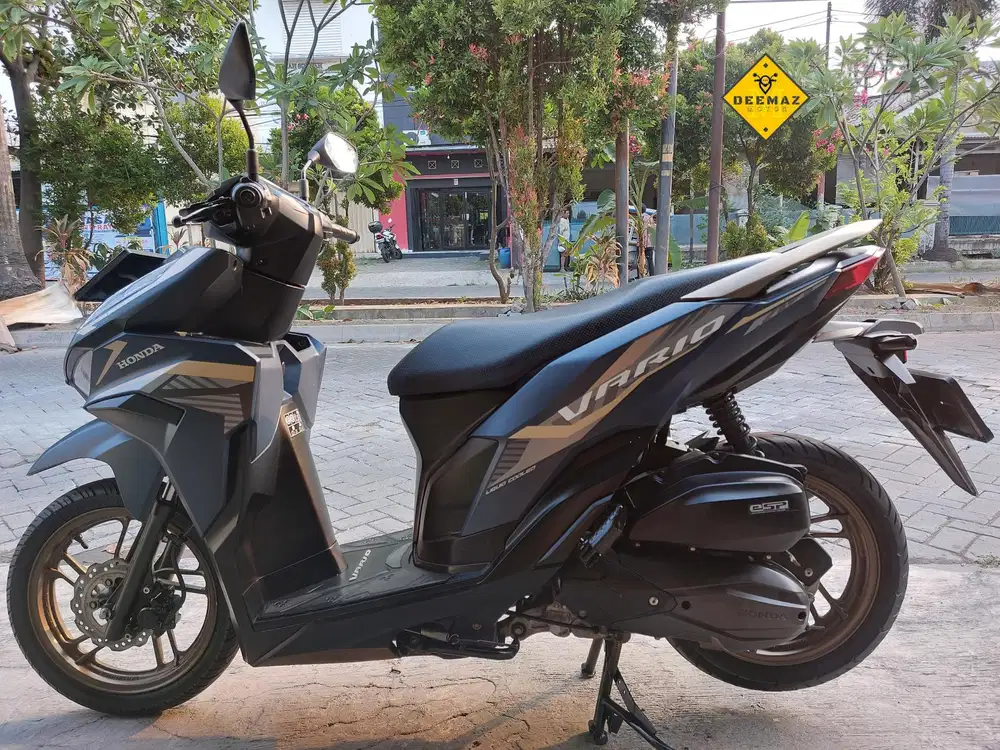(DP 1 Jt)‼️ Honda Vario 125 CBS ISS Keyless Biru Mulus 2023
