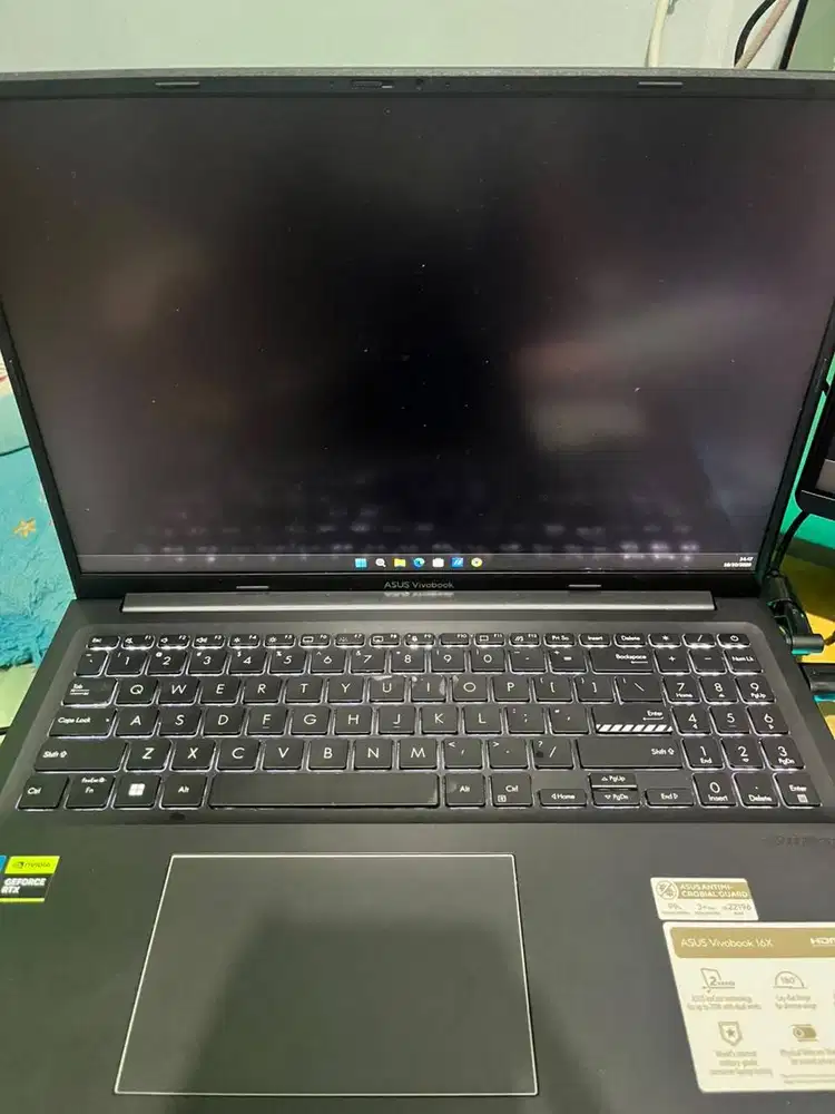 Asus Vivobook 16X