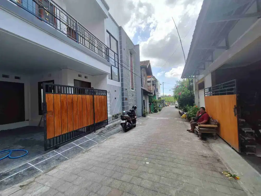 Rumah Baru 2 Lantai di Jalan Gatot Subroto Barat Denpasar