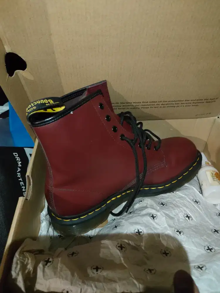 Dr. Martens 1460 Smooth Leather Lace-Up Boots (Size 42 EU)